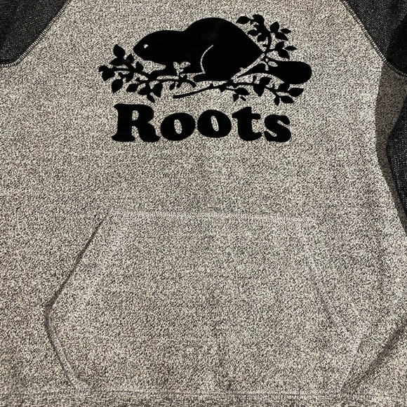 Roots Hoodie Kids Size XL - Picture 4 of 11